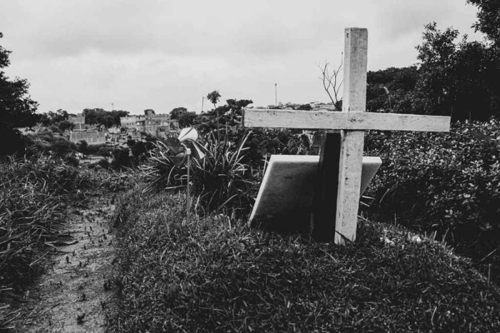 Estado levou apenas 8 dias para saltar de 9 mil mortes para 10 mil neste mês(Foto: Rogério Galasse / Futura Press / Folhapress)