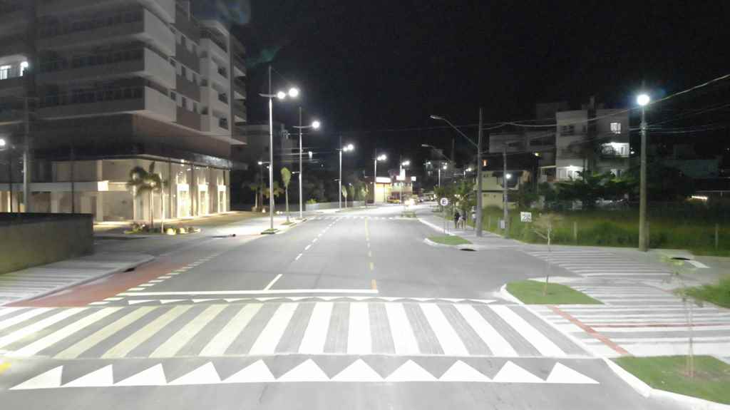 BOMBINHAS - Prefeitura comemora aniversário da cidade com entrega da nova Avenida Fragata