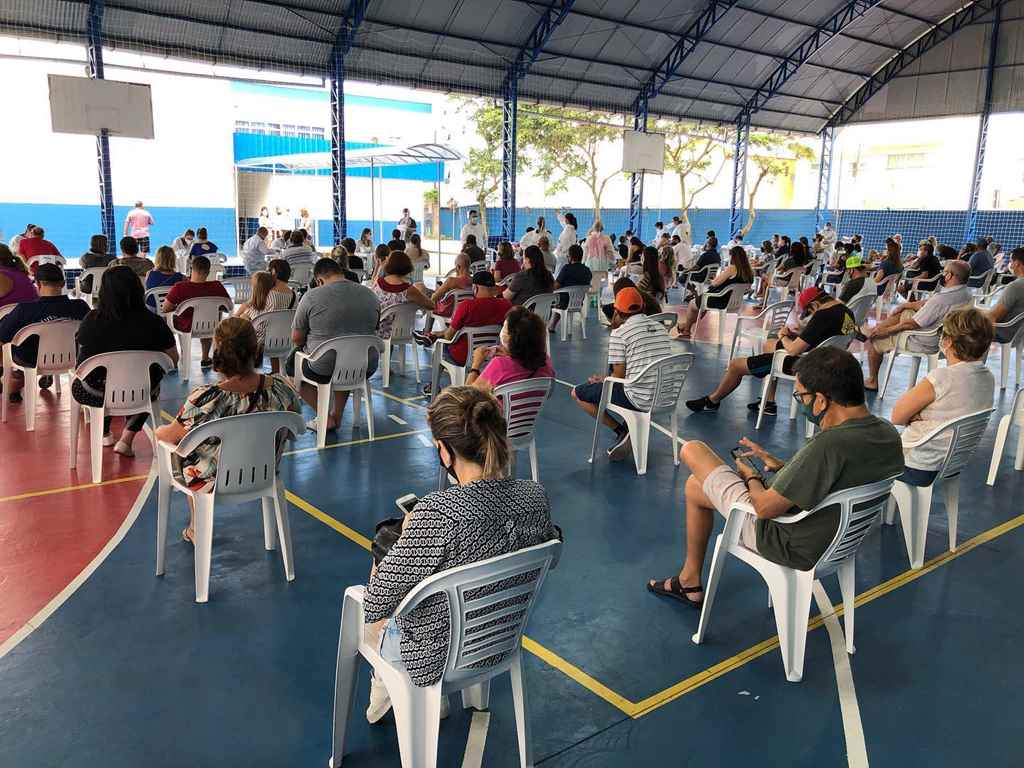 Mais de 800 testes rápidos para COVID-19 são realizados em mutirão