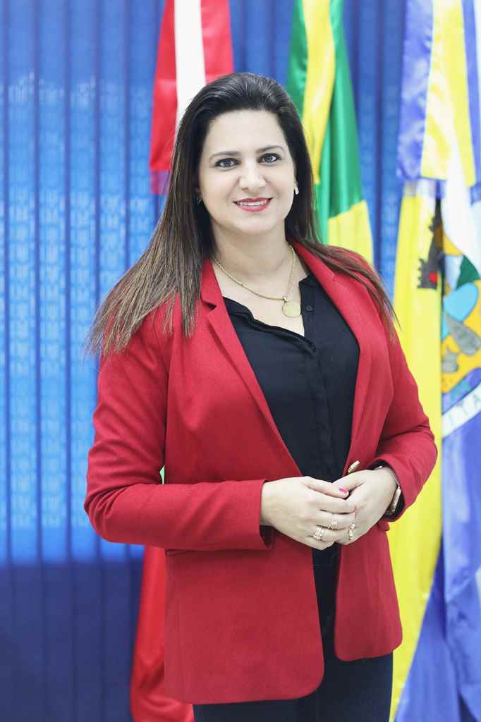 Secretária de Educação de Itapema é eleita para compor diretoria do Colegiado de Educação da Amfri