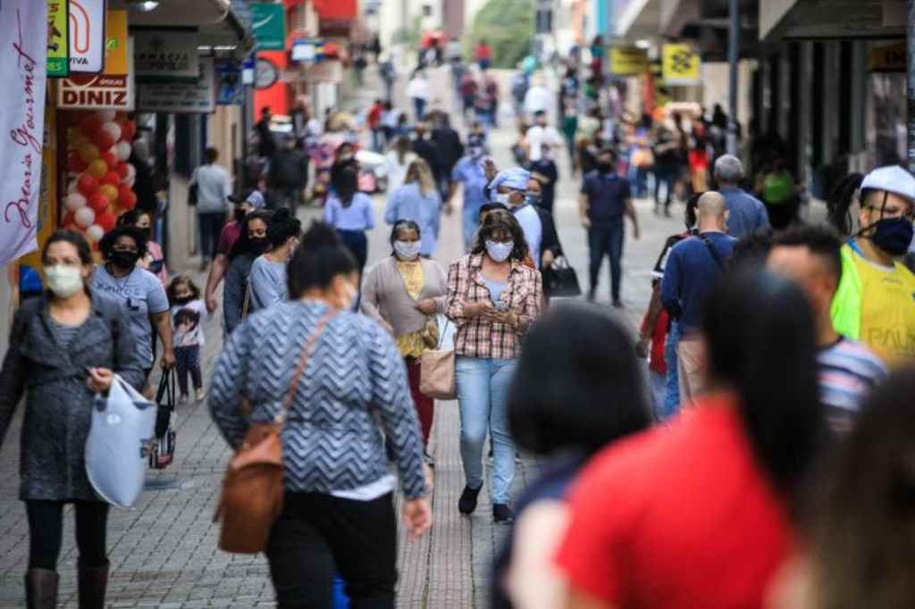 Número de casos ativos teve queda, se comparado ao boletim do dia anterior(Foto: Diórgenes Pandini/DC)