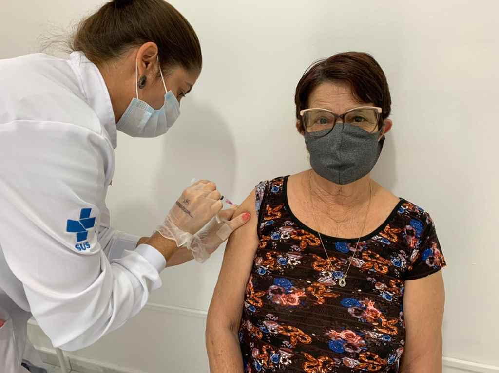 Itapema segue com a vacinação contra o coronavírus