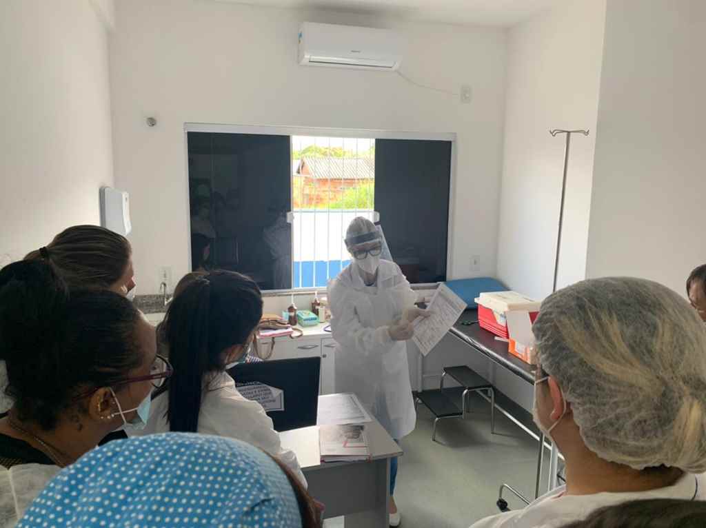 Equipes de Saúde recebem treinamento para realização novos de testes rápidos da COVID-19 nas UBS