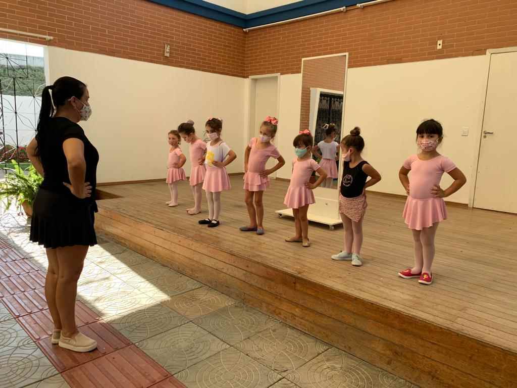 Ballet integra as oficinas culturais do Projeto “Cultura para todos”
