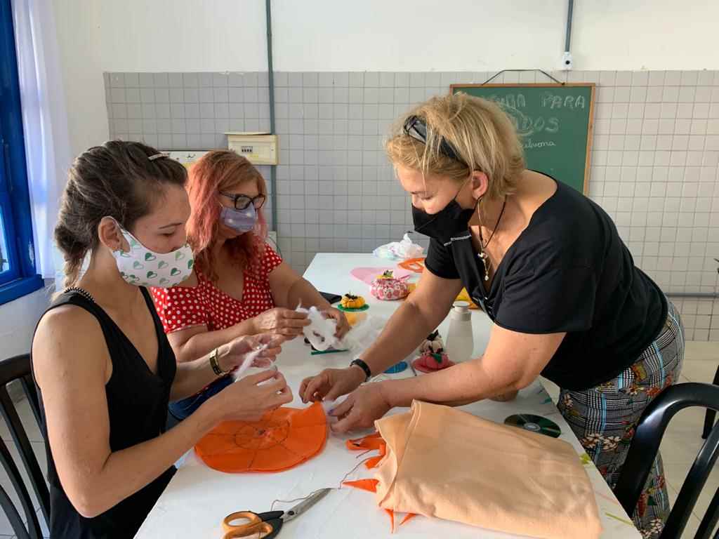 Projeto “Cultura para todos” disponibiliza oficina de artesanato