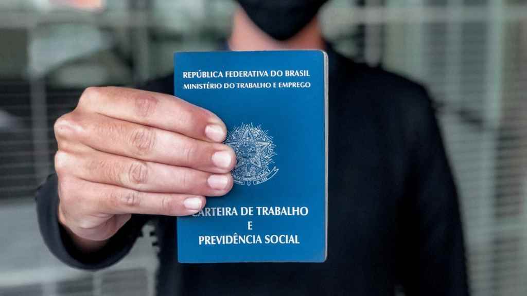 SINE de Itapema inicia a semana com mais de 70 vagas de emprego