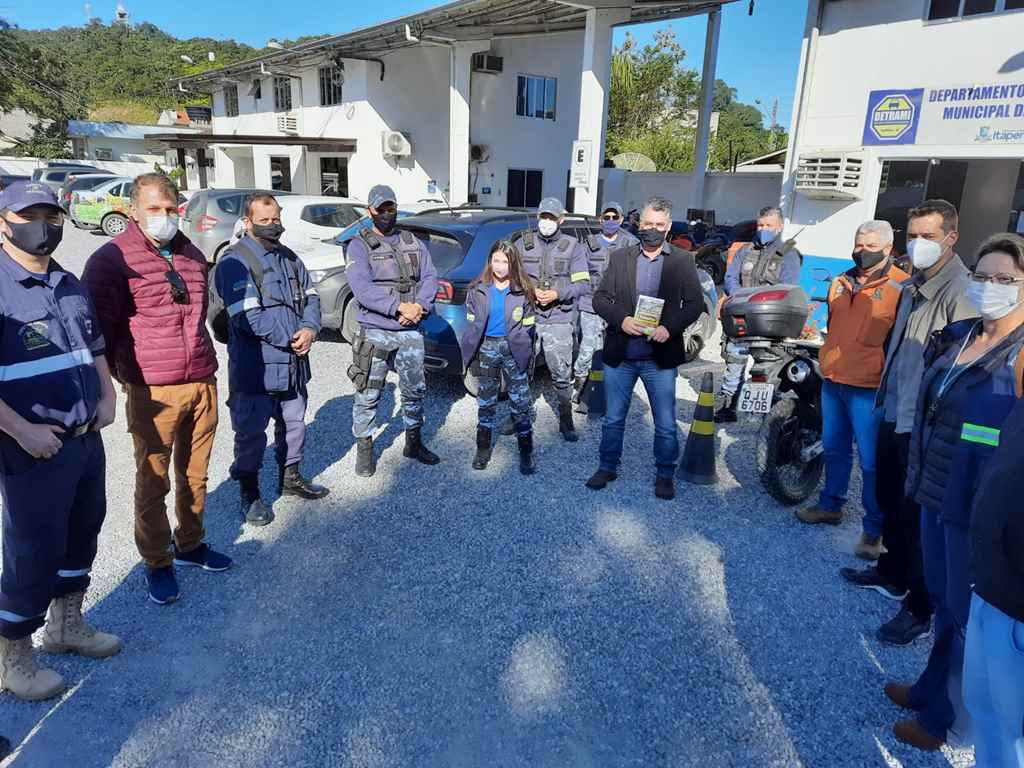 Itapema sedia curso de capacitação para agentes de trânsito