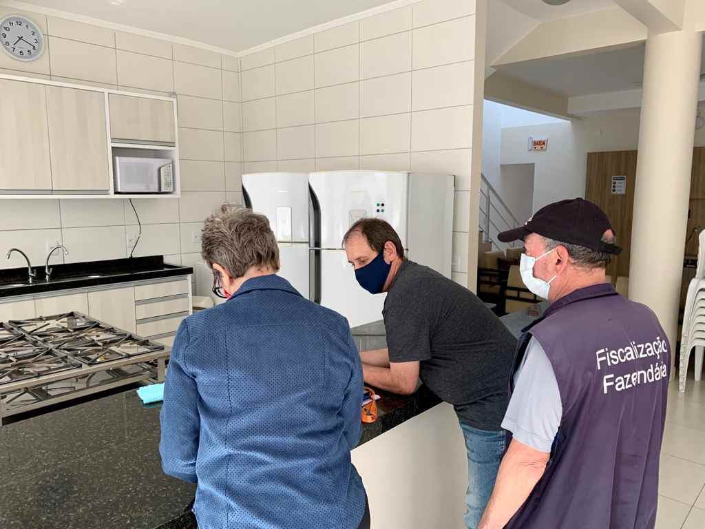 Casas de excursão recebem orientação sobre as atualizações da legislação