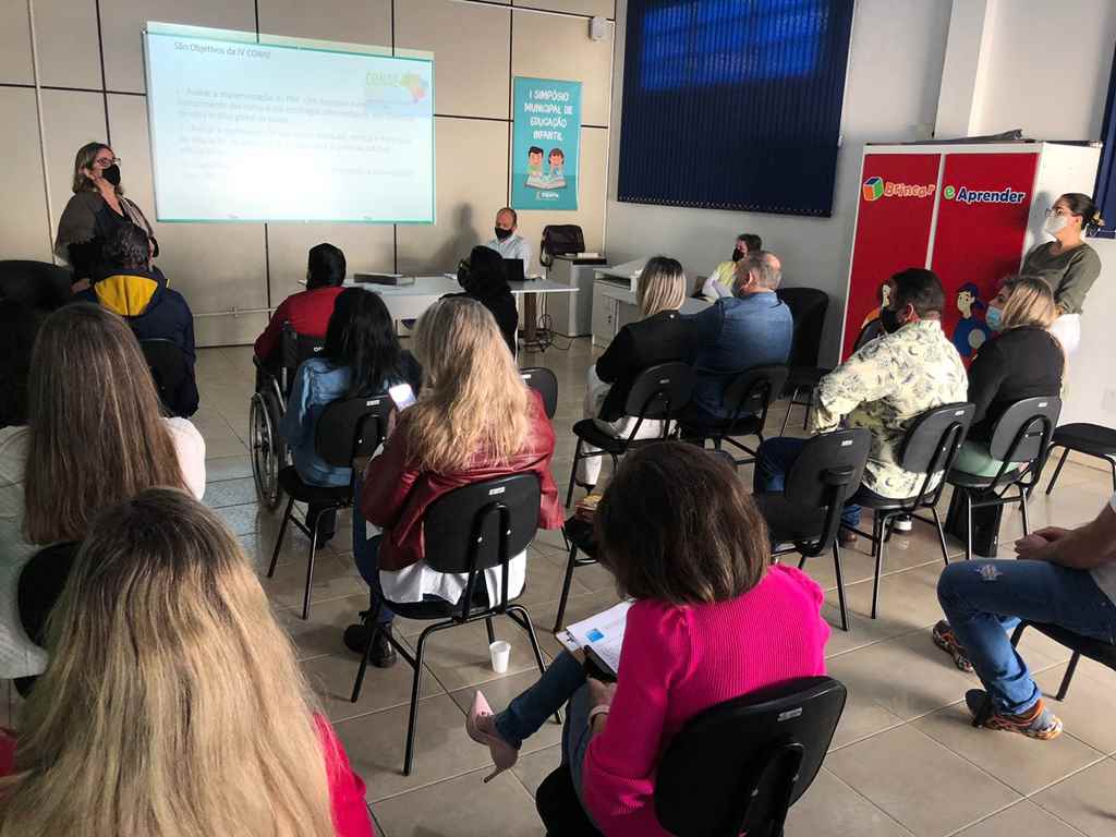 Educação inicia preparativos para Conferência Municipal
