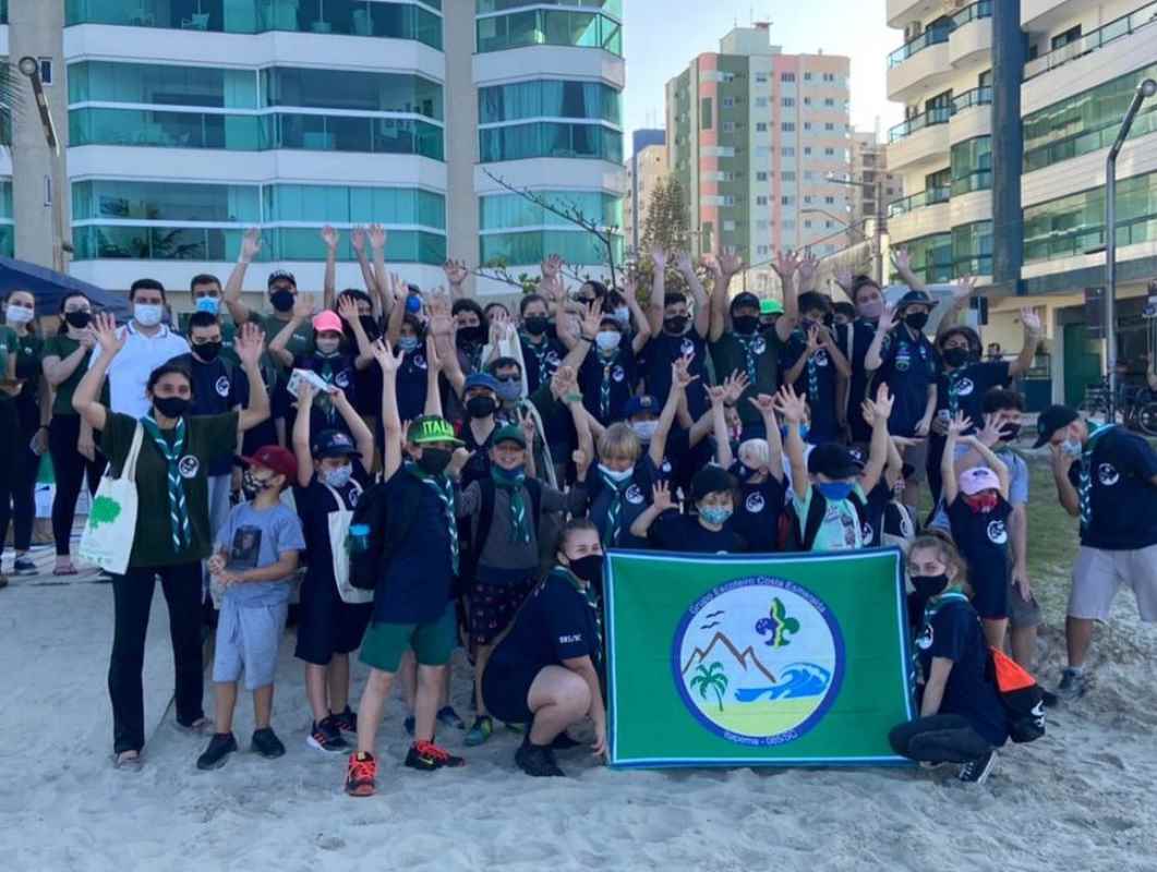 Ação do Dia de Limpeza dos Mares coleta mais de 30 quilos de resíduos