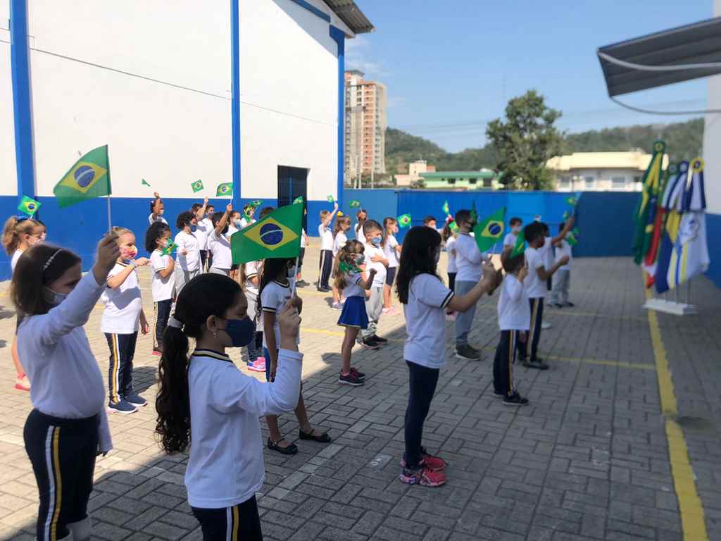 Escolas realizam atividades especiais em alusão a Independência do Brasil