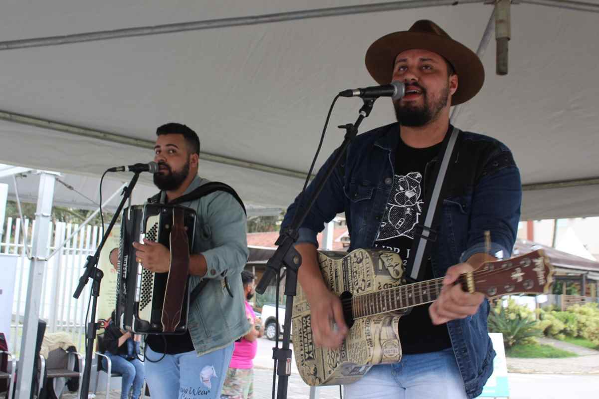 Apresentações culturais marcam edição do Domingo da Família