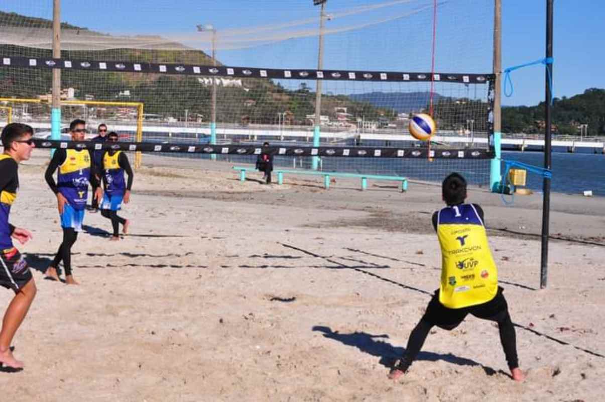 Vôlei de Praia promete agitar Porto Belo