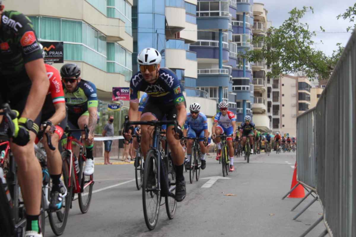 Feriado será com as provas do GP Outubro Rosa em Itapema