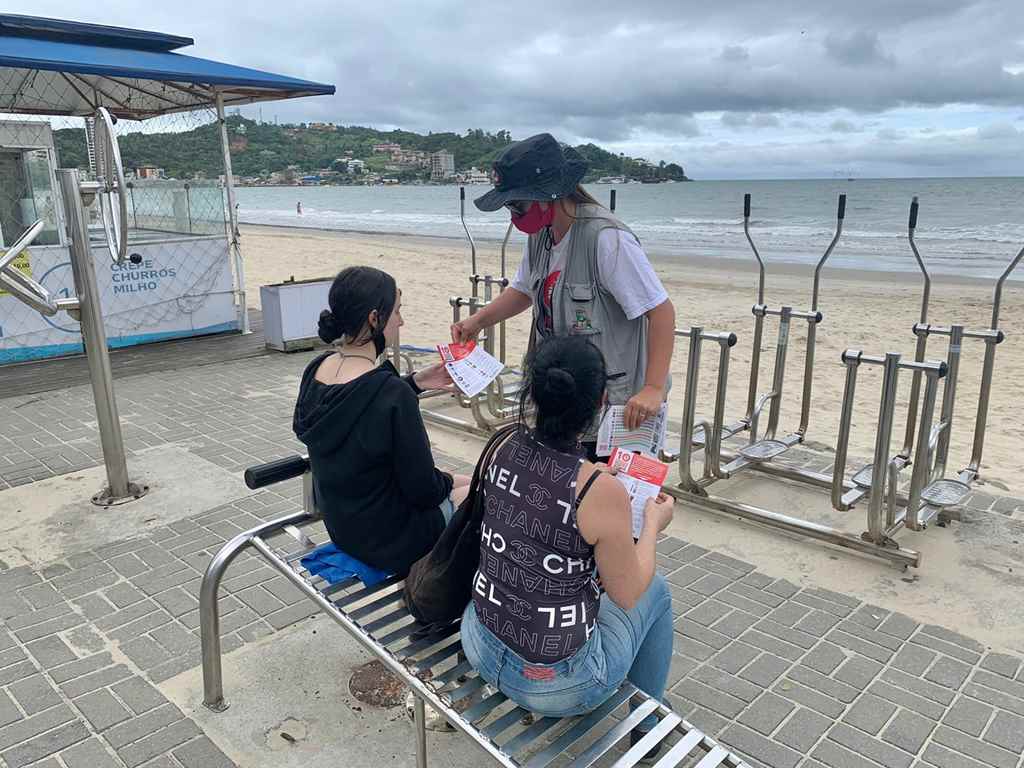 Dia Nacional de Combate à Dengue foi com orientações em Itapema