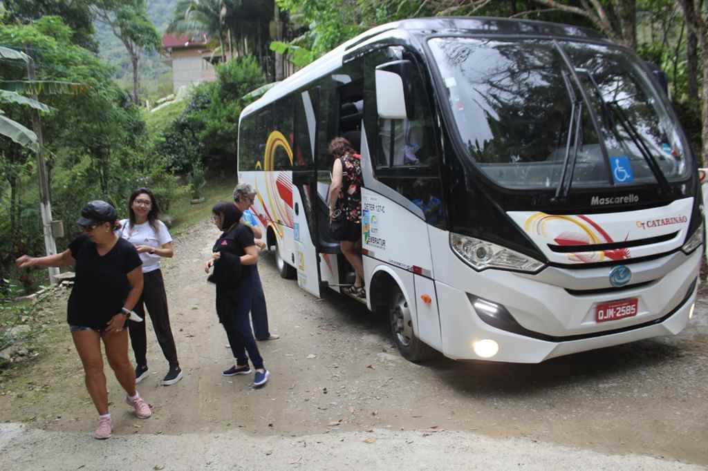 City Tour apresenta potencial turístico de Itapema
