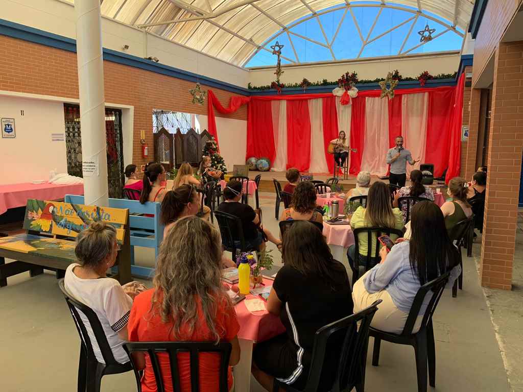 Encontro especial encerra programação do Dia Internacional da Não-Violência contra a Mulher