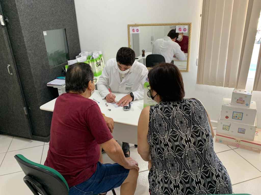 PORTO BELO - Porto Belo entrega aparelhos auditivos a pacientes