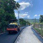 Obras inicia pavimentação asfáltica na Rua 406-H