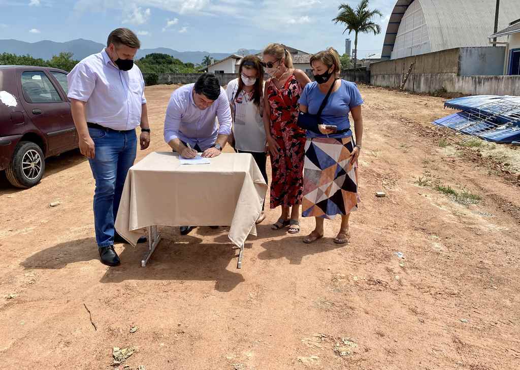 PORTO BELO - Alunos retornam às aulas nesta segunda-feira