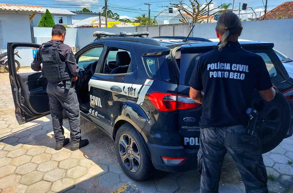 Quadrilha responsável por roubos violentos em SC é presa em operação policial – Foto: Polícia Civil/Divulgação