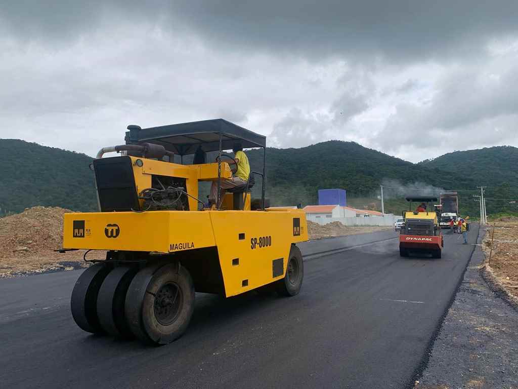 Secretaria de Obras inicia pavimentação asfáltica na Rua 708-A, no Bairro Casa Branca