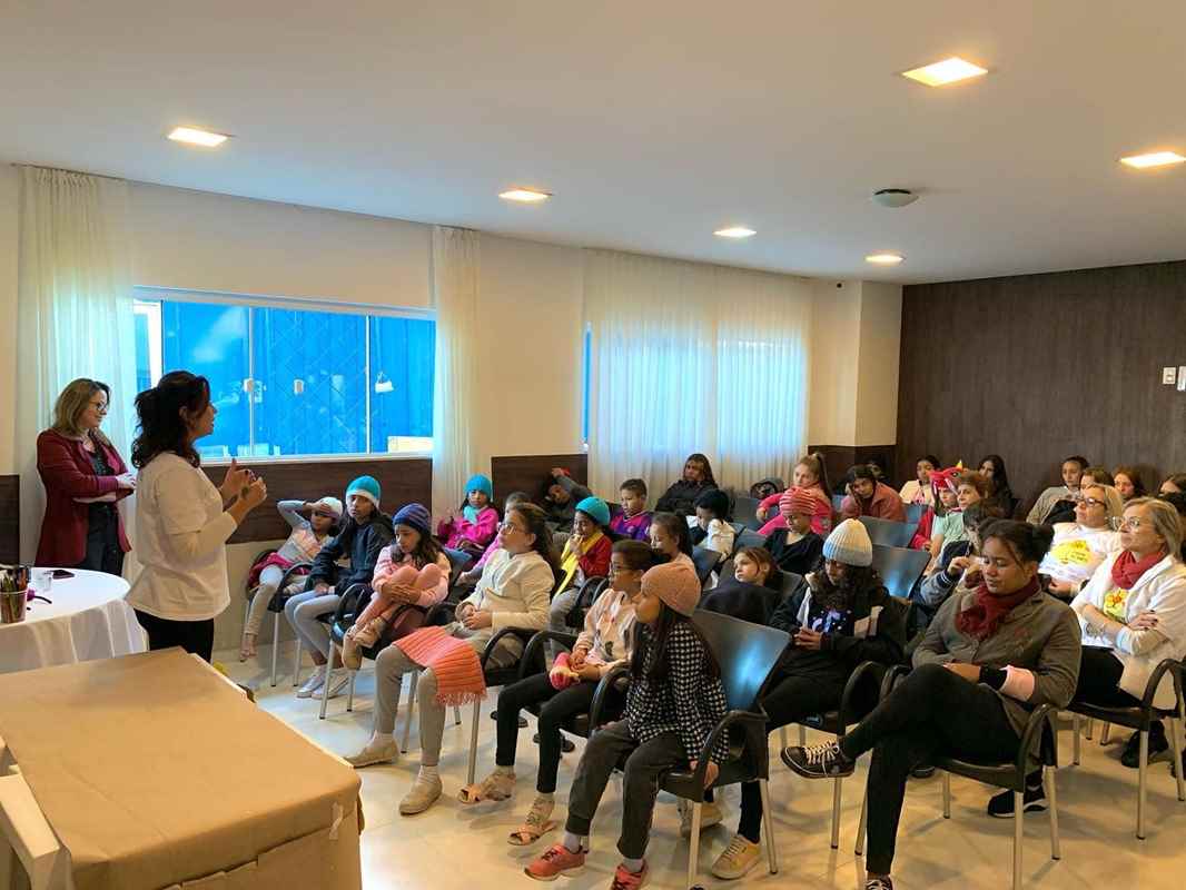 Casa Madre Teresa de Calcutá recebe atividade em alusão à Campanha Itapema Faz Bonito