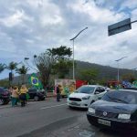 Confira imagens do protesto em Itajaí - Paulo Metling/Reprodução/ND