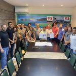 PORTO BELO - Porto Belo entrega alvará para liberação da obra de acesso da BR101 à Rua Aliatar Silva