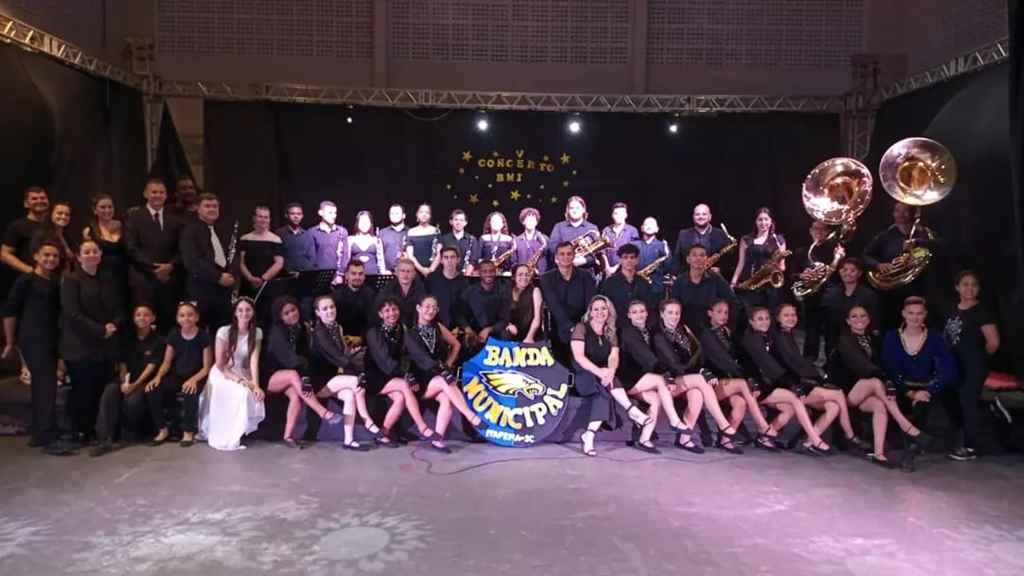 Banda Municipal de Itapema emociona público durante concerto de final de ano