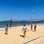 CBV realiza peneiras de observação para detectar novos talentos do vôlei de praia em Itapema