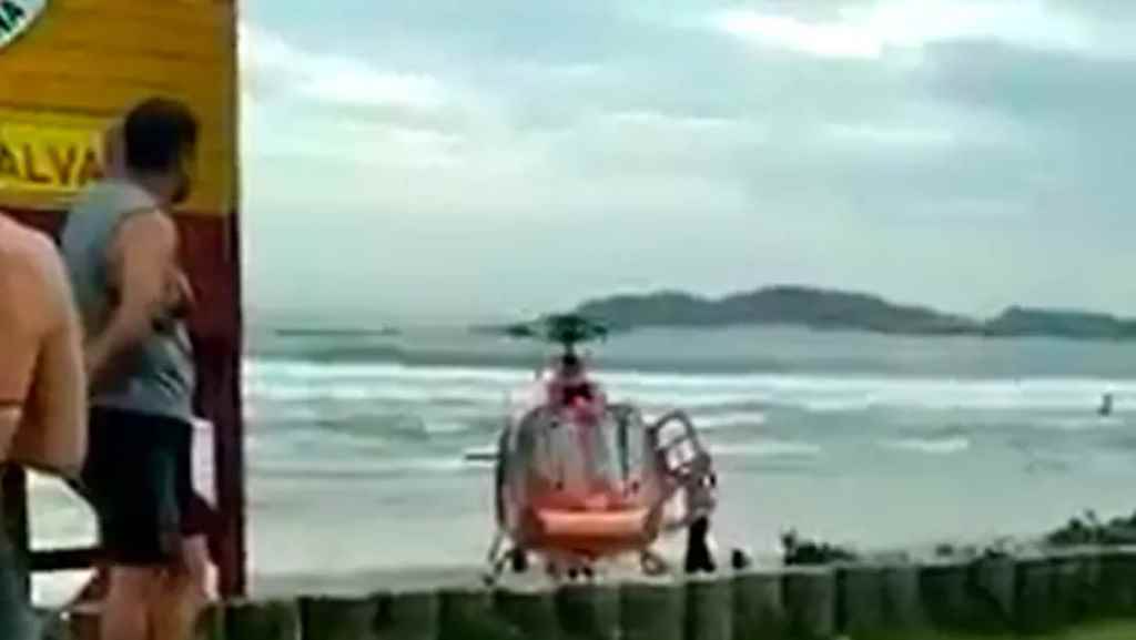 Imagens mostram momento de resgate pelo helicóptero Arcanjo – Foto: Reprodução/ND