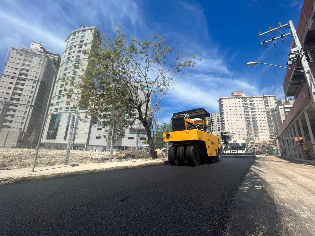 Secretaria de Obras segue com pavimentação asfáltica em Itapema