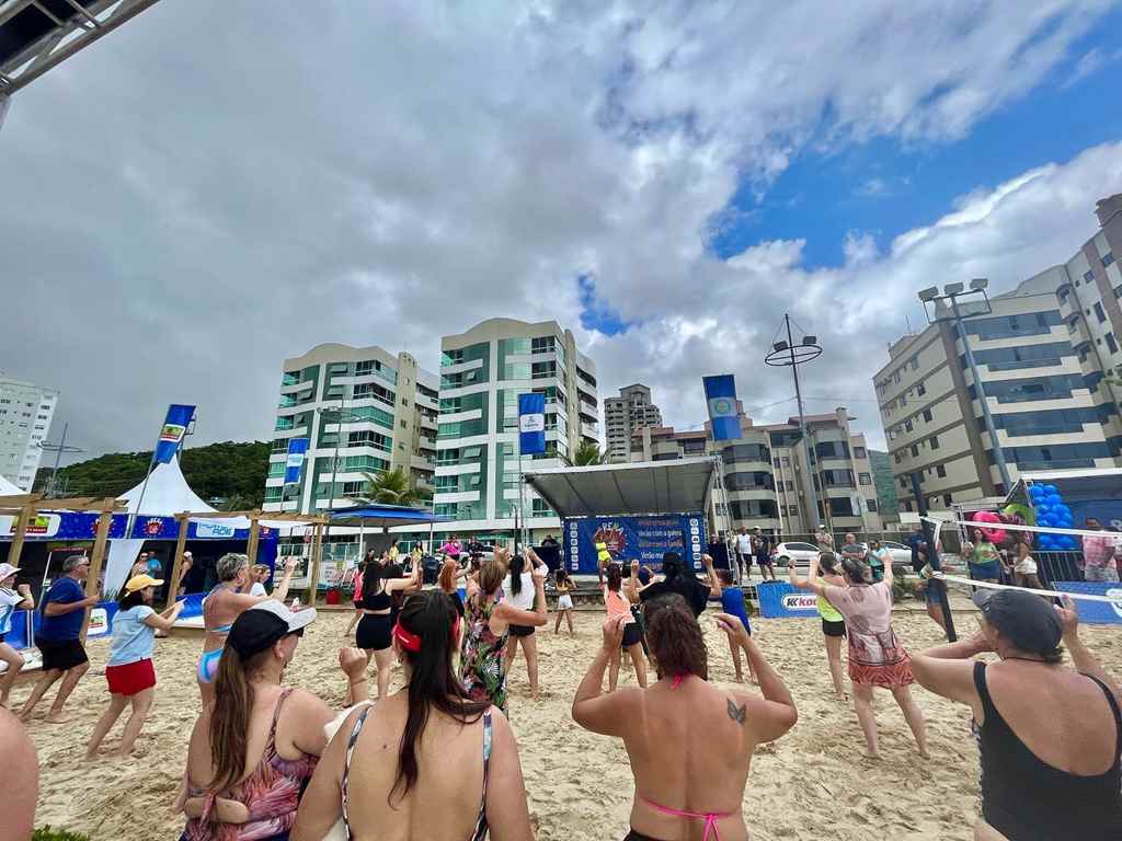 Projeto Verão Itapema 2023 proporciona atividades esportivas e de lazer