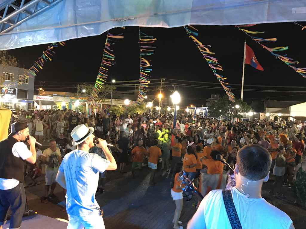 PORTO BELO - Porto Belo terá cinco noites de carnaval
