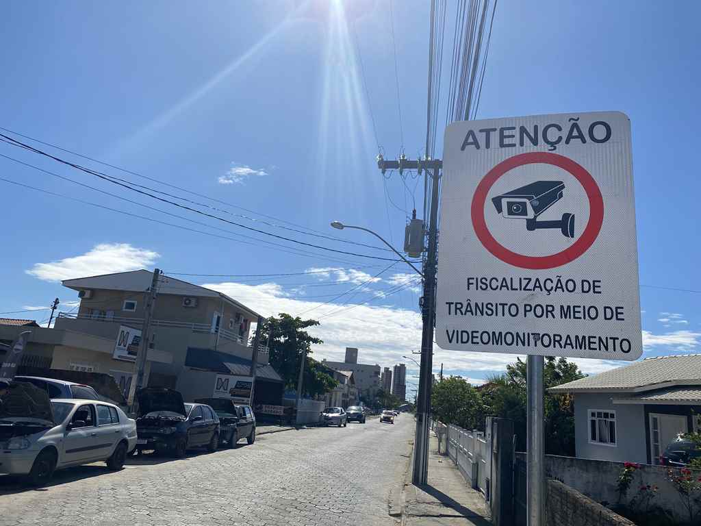 PORTO BELO - Porto Belo realiza adequações para videomonitoramento de trânsito