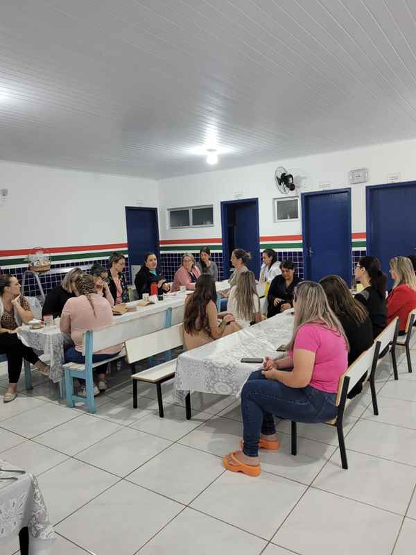 PORTO BELO - Porto Belo realiza “Café Interativo” entre famílias atípicas e profissionais de NDIs