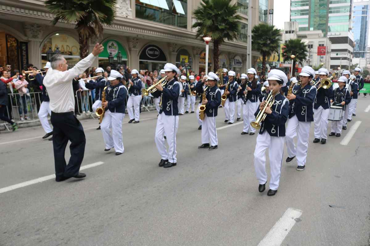 Educação fará reunião com entidades e instituições de ensino sobre Desfile Cívico na próxima quarta-feira (09/08)