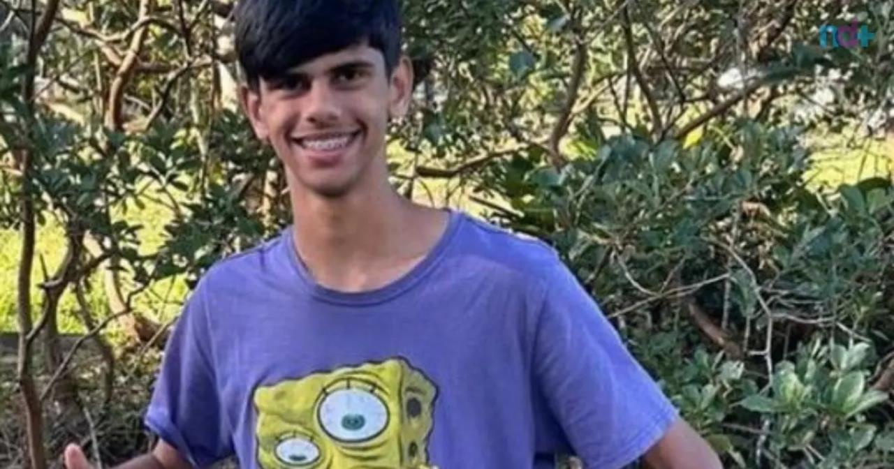Vitor, adolesce de 14 anos está desaparecido após se afogar no mar de Itapema – Foto: Reprodução/Internet