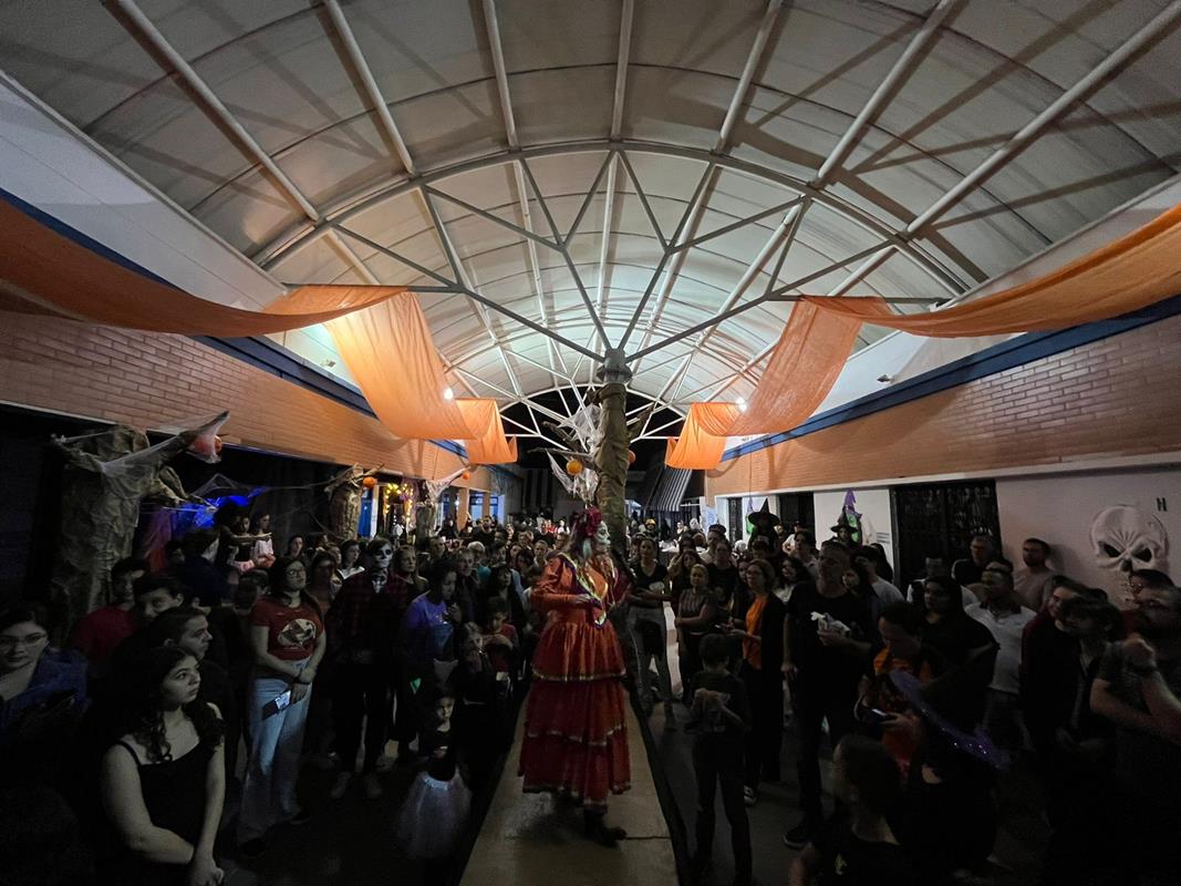 Festa de Halloween foi um sucesso no Espaço Cultural de Itapema