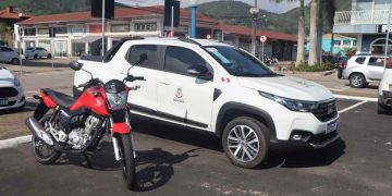 PORTO BELO - Porto Belo realiza entrega de veículos novos para a Saúde