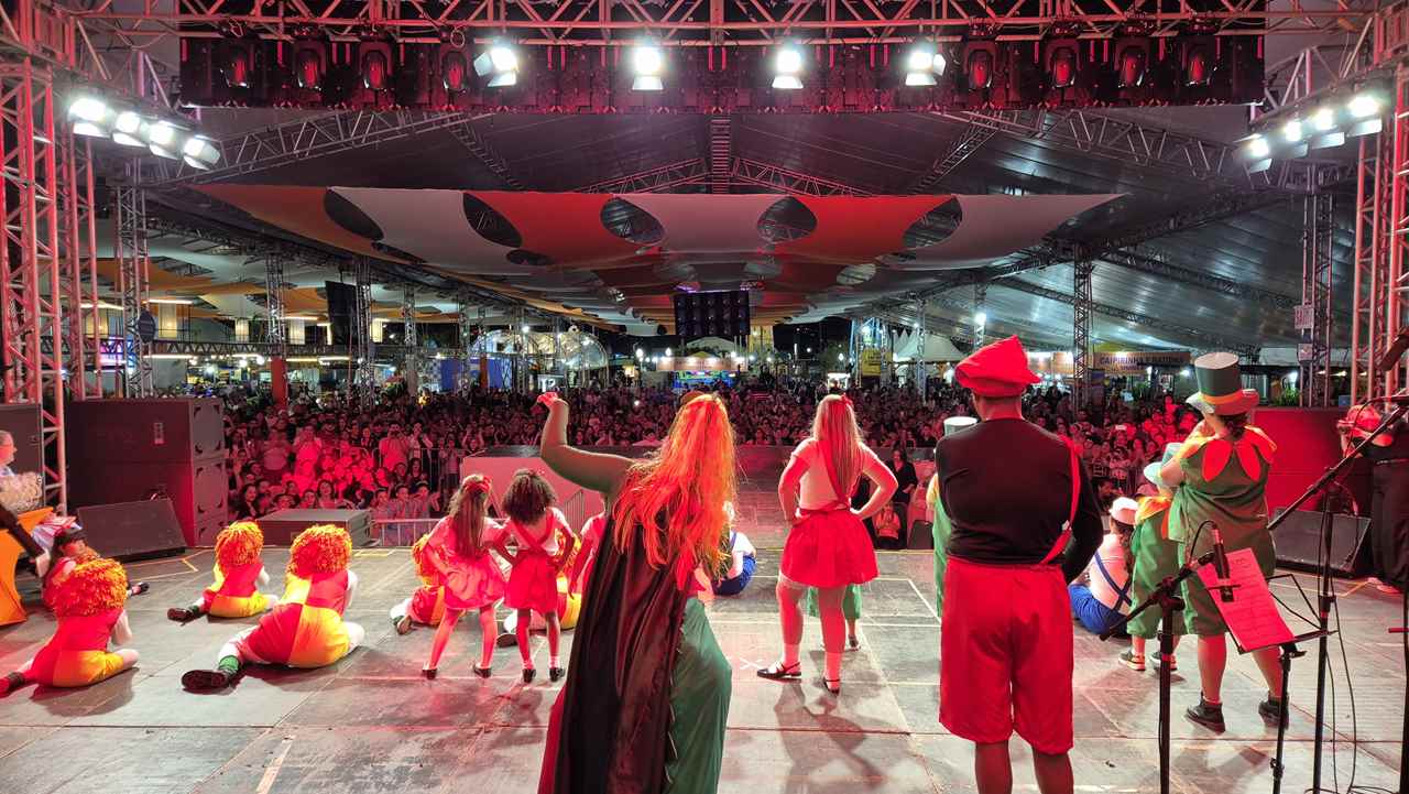 PORTO BELO - Festival celebra a criatividade e o talento dos estudantes de Porto Belo