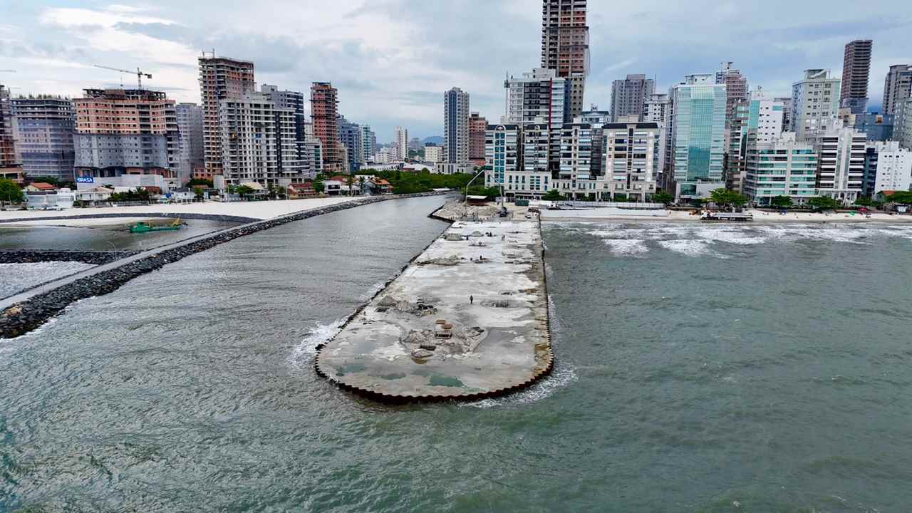 Encerra a concretagem da Obra do Píer OPORTO, um dos projetos mais esperados de Itapema