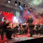 Concerto da Banda Municipal de Itapema emociona público na Praça da Paz