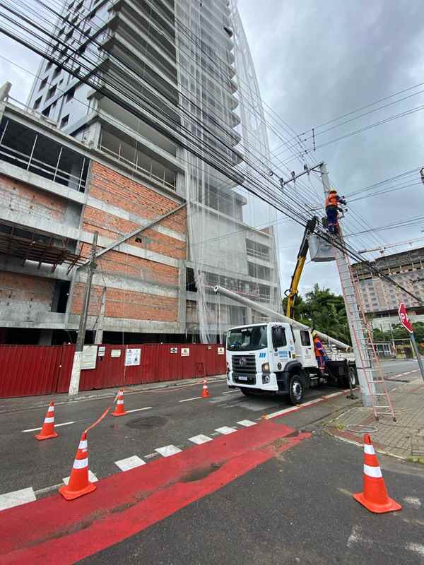Trecho da Avenida Atílio Fontana será interditado na próxima segunda-feira (14)
