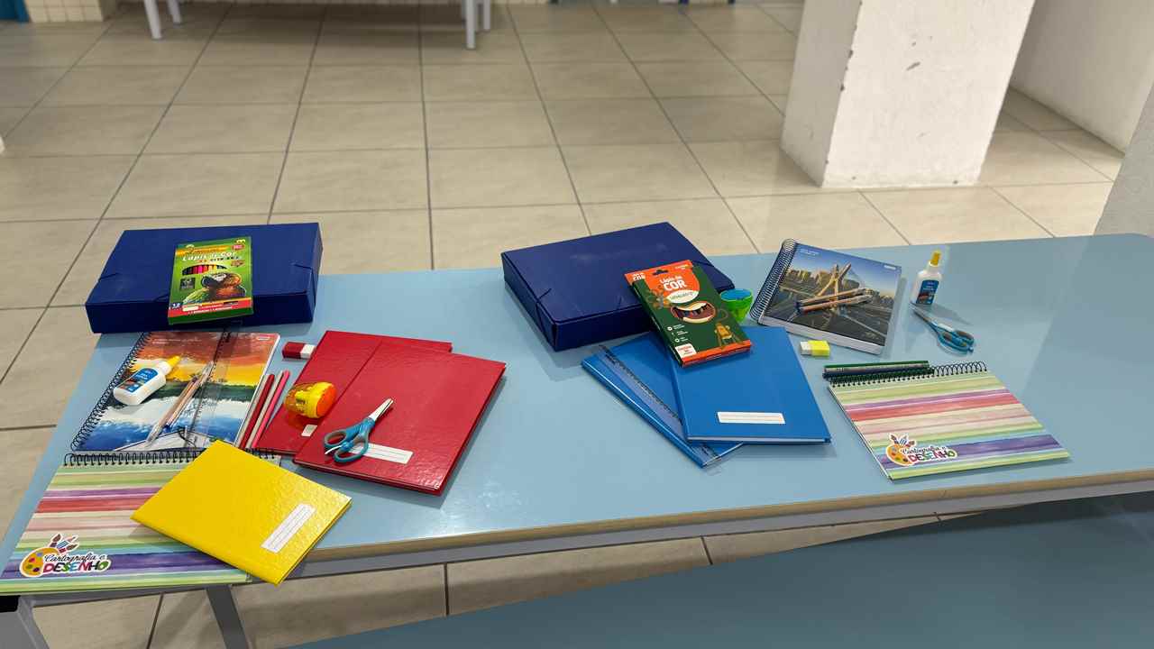 Materiais escolares são entregues aos alunos da rede municipal de Itapema