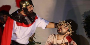 PORTO BELO - Encenação da Paixão de Cristo será realizada nesta sexta-feira em Porto Belo