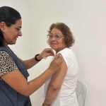 Saúde e Secretaria da Pessoa Idosa promovem ação de vacinação contra a gripe