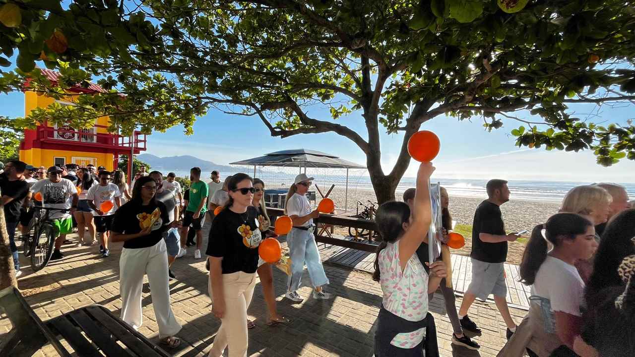 Caminhada Itapema Faz Bonito mobilizou a população contra o abuso e a exploração sexual de crianças e adolescentes