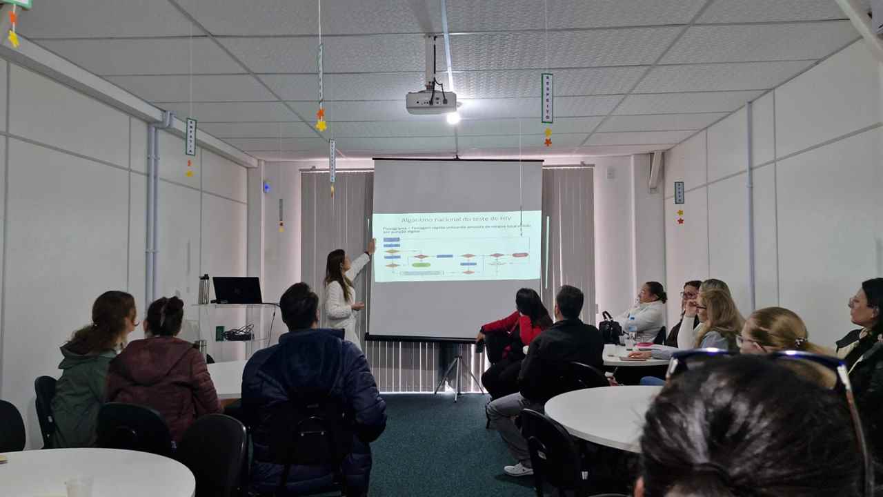 Projeto COASI nas Escolas leva orientação aos alunos da Rede Municipal de Ensino